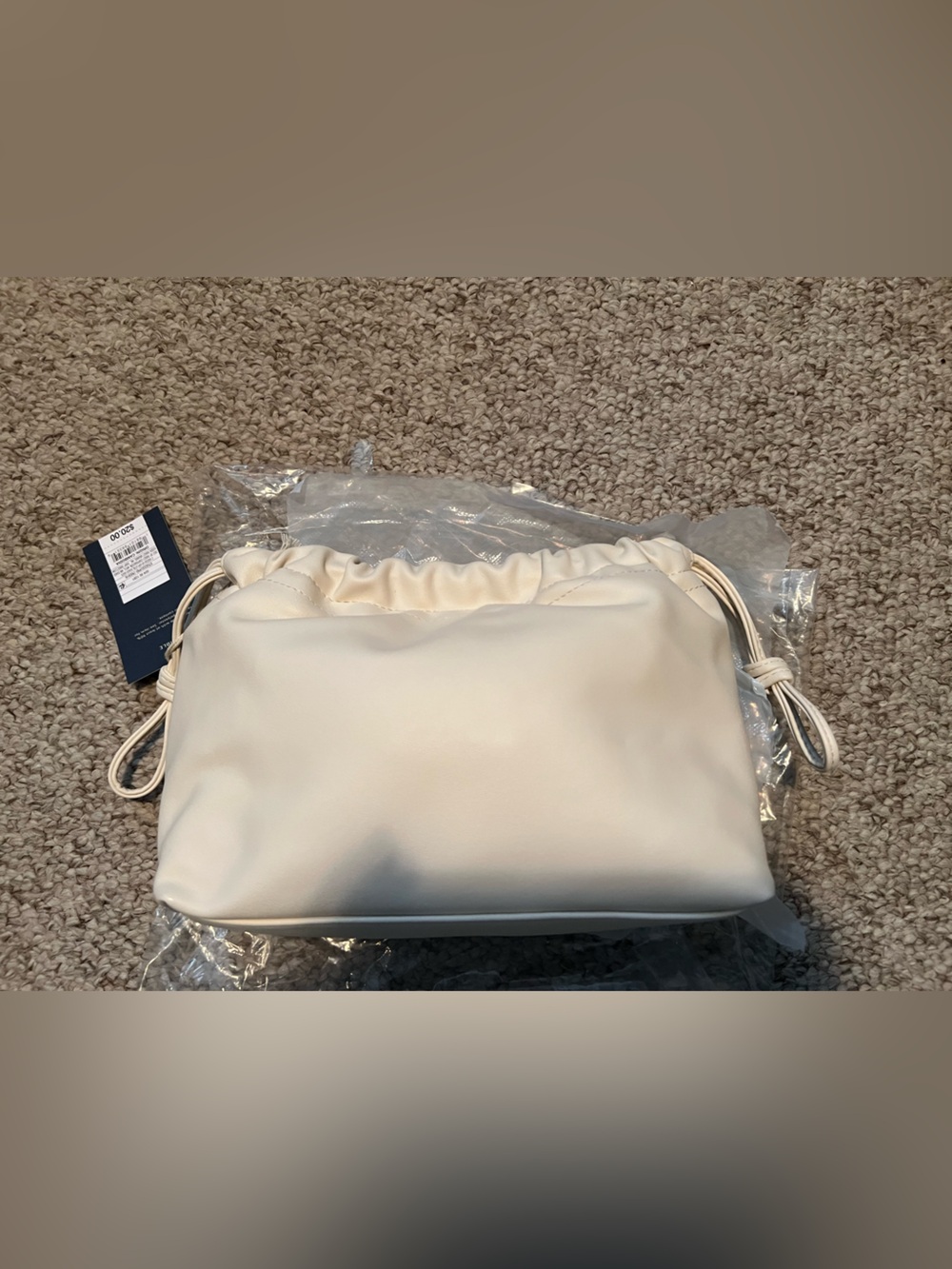 Universal Threads Co. Faux Leather chain strap bag